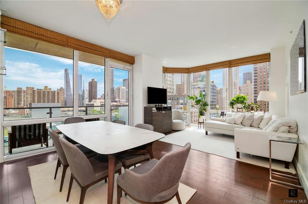 10 W END AVE APT 18A, NEW YORK, NY 10023, photo 1 of 19