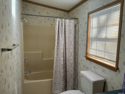 1661 OLD COUNTRY RD UNIT 226, RIVERHEAD, NY 11901, photo 5 of 27