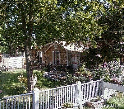 277 FOREST RD W, MASTIC BEACH, NY 11951, photo 1 of 4