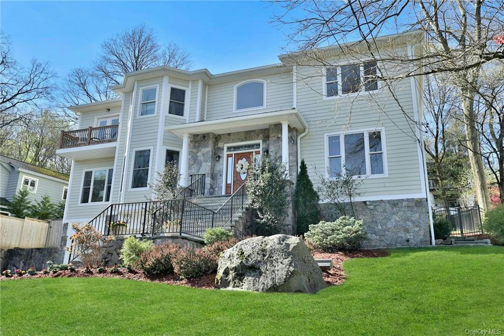 30 HIGHLAND TER, PLEASANTVILLE, NY 10570, photo 1 of 36