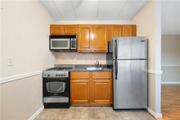 2035 CENTRAL PARK AVE APT 3M, YONKERS, NY 10710, photo 4 of 19