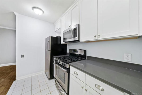 23 WATER GRANT ST APT 3D, YONKERS, NY 10701, photo 5 of 19