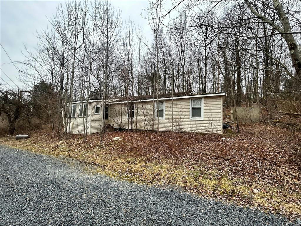 33 HIDE AWAY LN, BLOOMINGBURG, NY 12721, photo 1 of 8