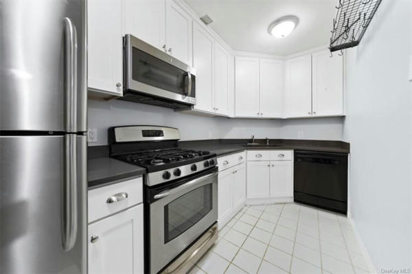 23 WATER GRANT ST APT 3D, YONKERS, NY 10701, photo 4 of 19
