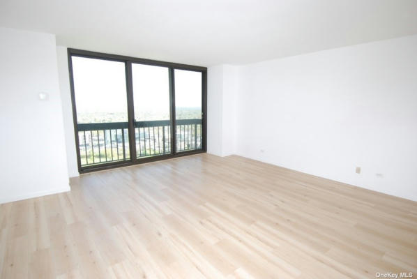 27010 GRAND CENTRAL PKWY APT 30Y, FLORAL PARK, NY 11005, photo 4 of 18