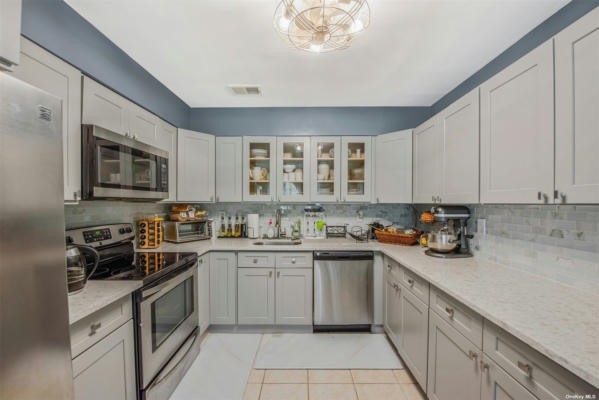 175 MAIN AVE APT 179, WHEATLEY HEIGHTS, NY 11798 - Image 1