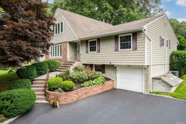 34 CARRIAGE DR, KINGS PARK, NY 11754 - Image 1