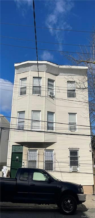 17 MULBERRY ST, YONKERS, NY 10701, photo 1 of 15
