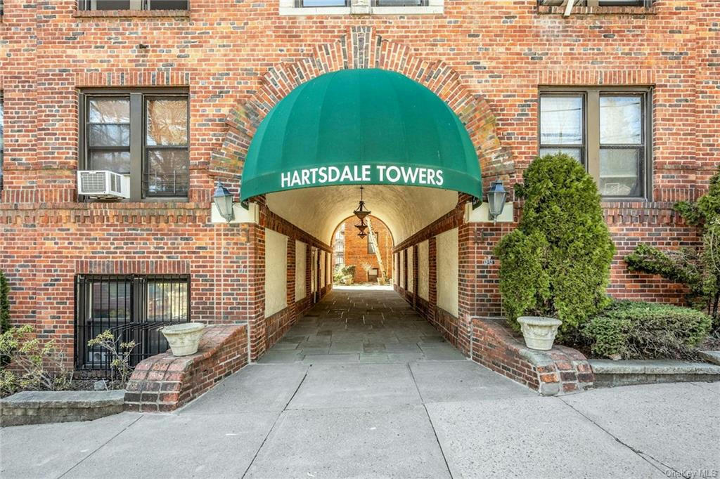 11 COLUMBIA AVE APT B7, HARTSDALE, NY 10530, photo 1 of 16