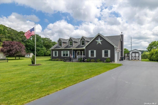 6187 N COUNTRY RD, WADING RIVER, NY 11792 - Image 1