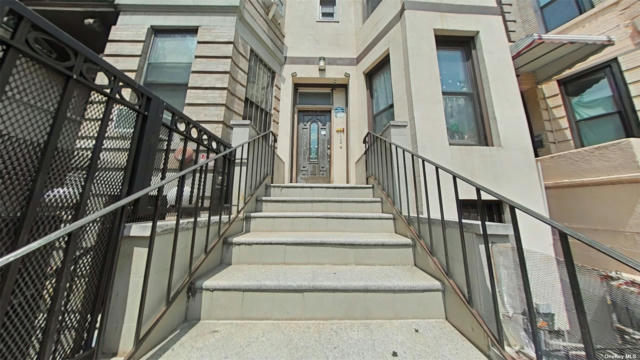 555 W 183RD ST, NEW YORK, NY 10033, photo 3 of 19