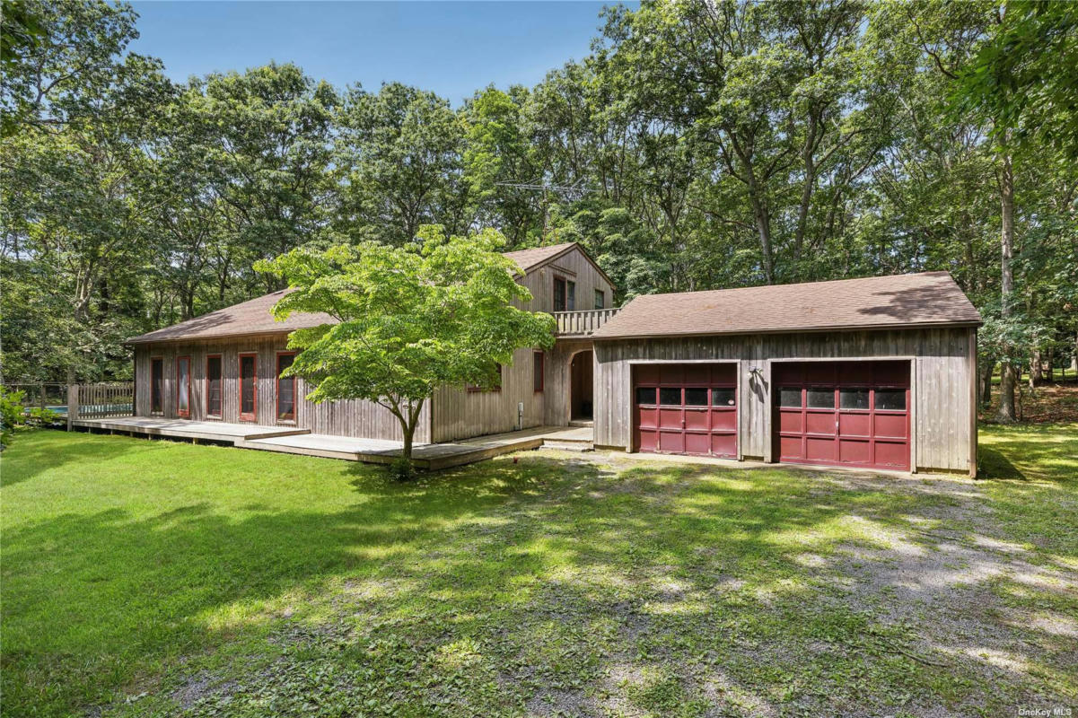 24 OLD FARM RD, SAGAPONACK, NY 11962, photo 1 of 18