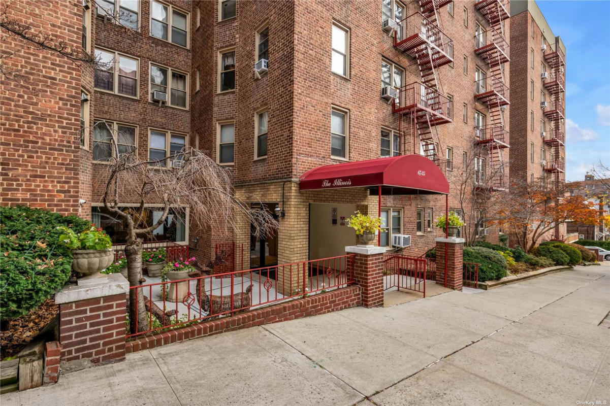 67-25 CLYDE ST # 5J, FOREST HILLS, NY 11375, photo 1 of 17