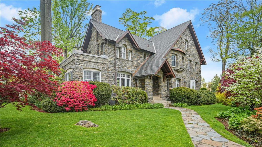 152 EDGEMONT RD, SCARSDALE, NY 10583, photo 1 of 35