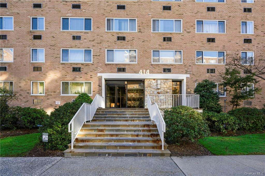 414 BENEDICT AVE APT GR6, TARRYTOWN, NY 10591, photo 1 of 21