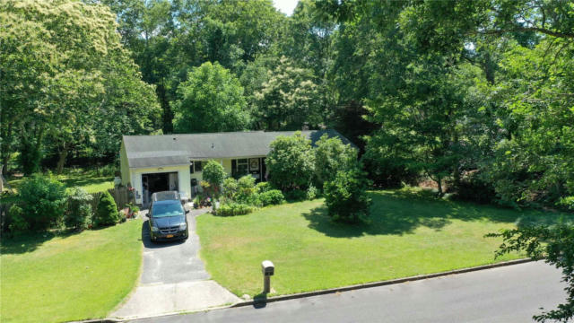 4 ROSS CT, MANORVILLE, NY 11949 - Image 1