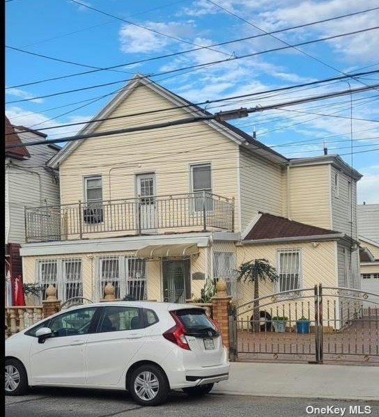 109-39 CENTREVILLE ST, OZONE PARK, NY 11417, photo 1 of 27