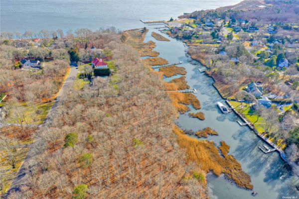 28 INLET VIEW PATH, EAST MORICHES, NY 11940, photo 4 of 8