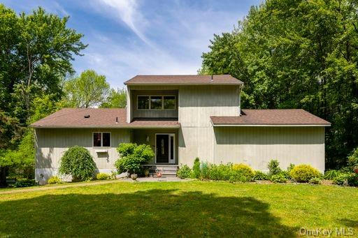 226 ROMBOUT RD, PLEASANT VALLEY, NY 12569 - Image 1
