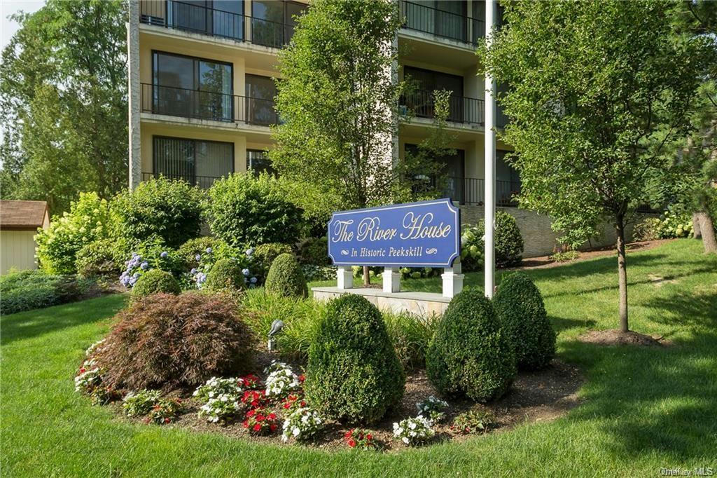 150 OVERLOOK AVE APT 7L, PEEKSKILL, NY 10566, photo 1 of 17