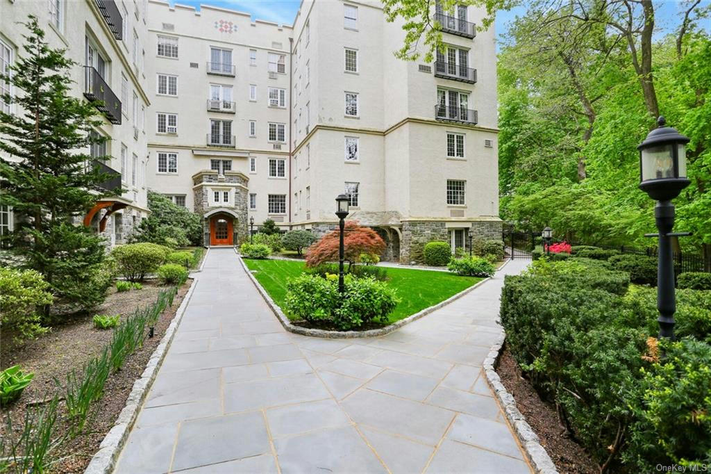 1 RIVERMERE APT 1F, BRONXVILLE, NY 10708, photo 1 of 18