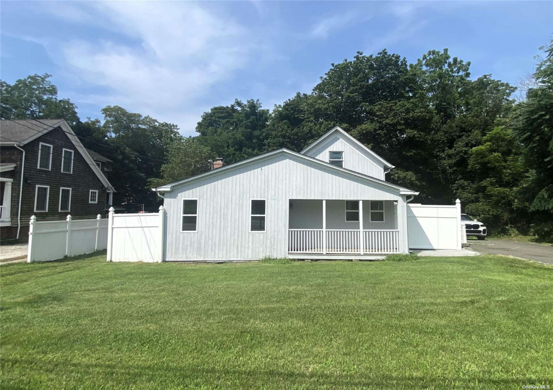 405 MONTAUK HWY, East Moriches, NY 11940 Single Family Residence For