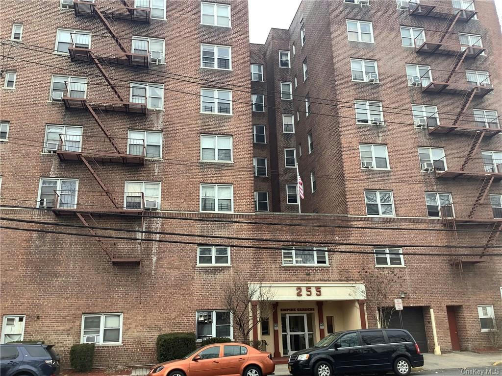 255 BRONX RIVER RD APT 7S, YONKERS, NY 10704, photo 1 of 20