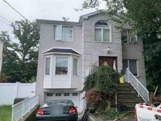 20 GABRIELE CT, STATEN ISLAND, NY 10312, photo 1 of 2