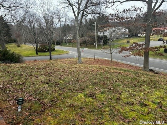 2 FAITH CT, DIX HILLS, NY 11746, photo 3 of 9