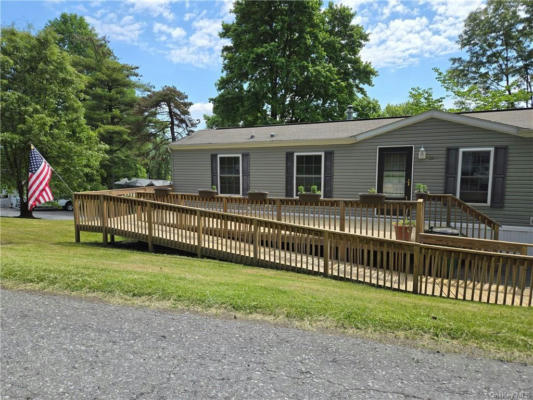 21 LAKEVIEW TER, HOPEWELL JUNCTION, NY 12533 - Image 1