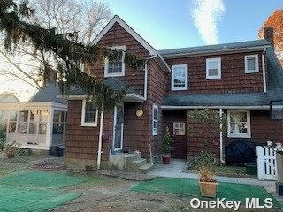 25 LANGDON BLVD, ROCKVILLE CENTRE, NY 11570, photo 3 of 13